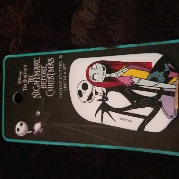 Disney Nightmare before Christmas Silicone Spatula & Cookie Cutter - Picture 2 of 7